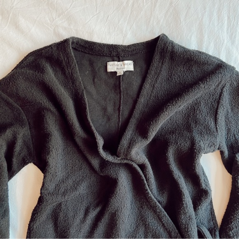 Madewell Texture & Thread Wrap Top‎